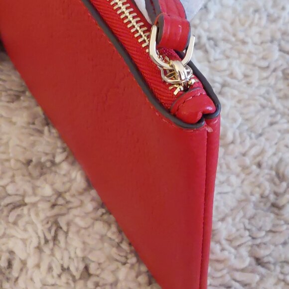 KATE SPADE NEW YORK Leila Medium L-Zip Wristlet Candied Cherry or Spotlight Red - Picture 6 of 8